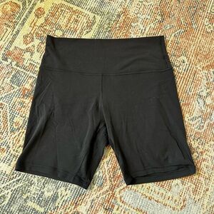 Lululemon Align Bike Shorts size 10 6”